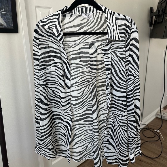 Princess Polly Ziggy Zebra Sheer Blouse - Picture 1 of 4